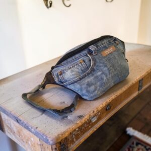 Riñonera reciclada Blue Jeans